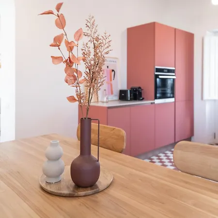 Is Tres Damas - Chic Living In The Heart Of The Town * Кальяри