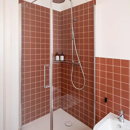 Апартаменты Is Tres Damas - Chic Living In The Heart Of The Town *