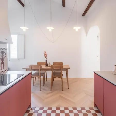 Is Tres Damas - Chic Living In The Heart Of The Town * Кальяри