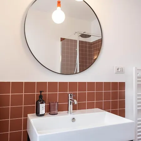 Is Tres Damas - Chic Living In The Heart Of The Town Апартаменты Кальяри