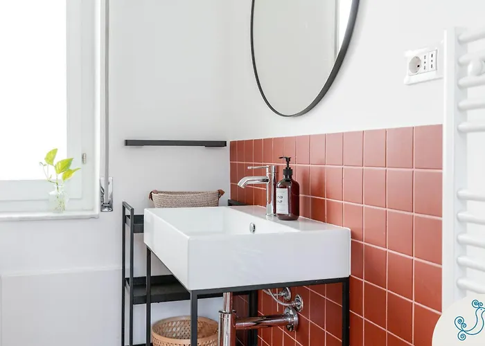 Is Tres Damas - Chic Living In The Heart Of The Town Apartament