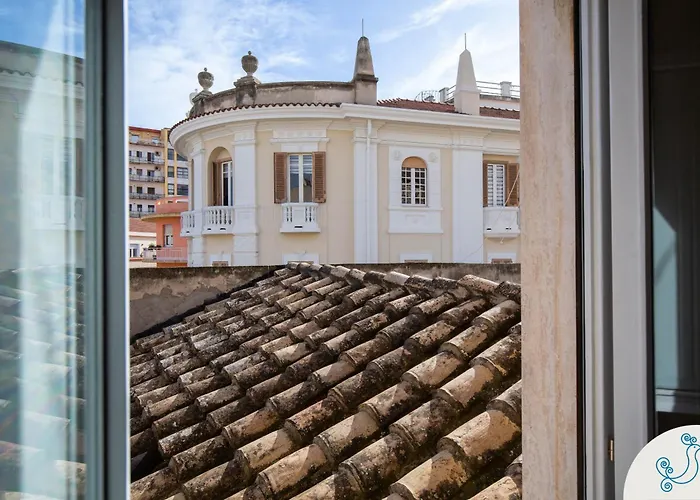 Is Tres Damas - Chic Living In The Heart Of The Town Apartament